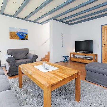 Huus Tide بيت للعطل *