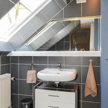 بيت للعطل Huus Tide