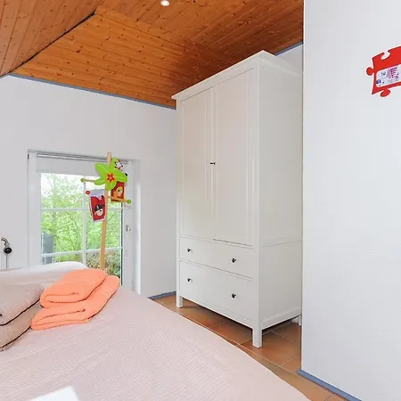 Huus Tide بيت للعطل