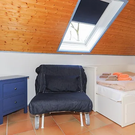 بيت للعطل Huus Tide *